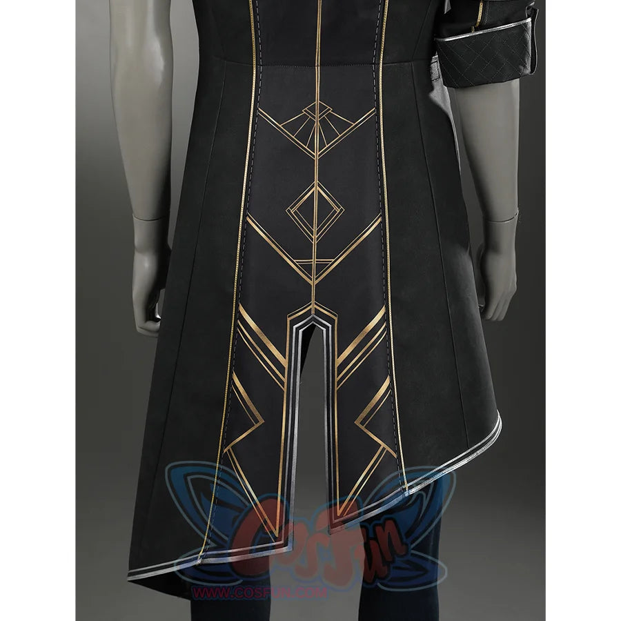 The asymmetrical tailcoat hem completes the look, with intricate gold thread decoration.