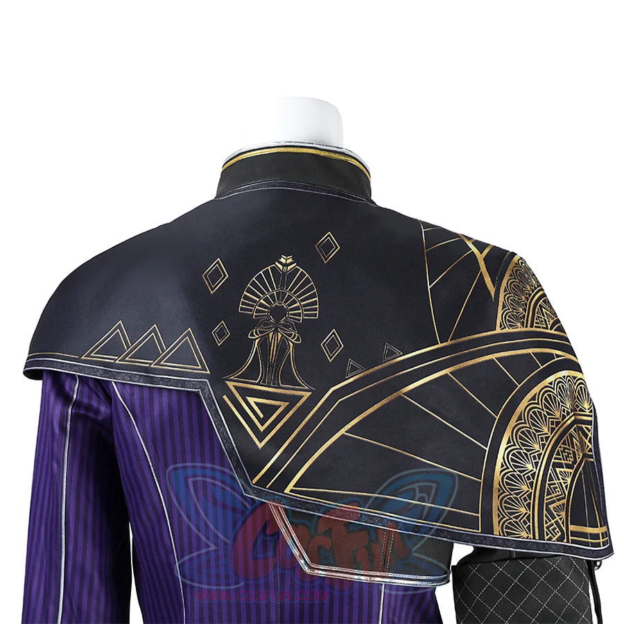 Back view of the Maelle overcoat adorned with golden patterns.