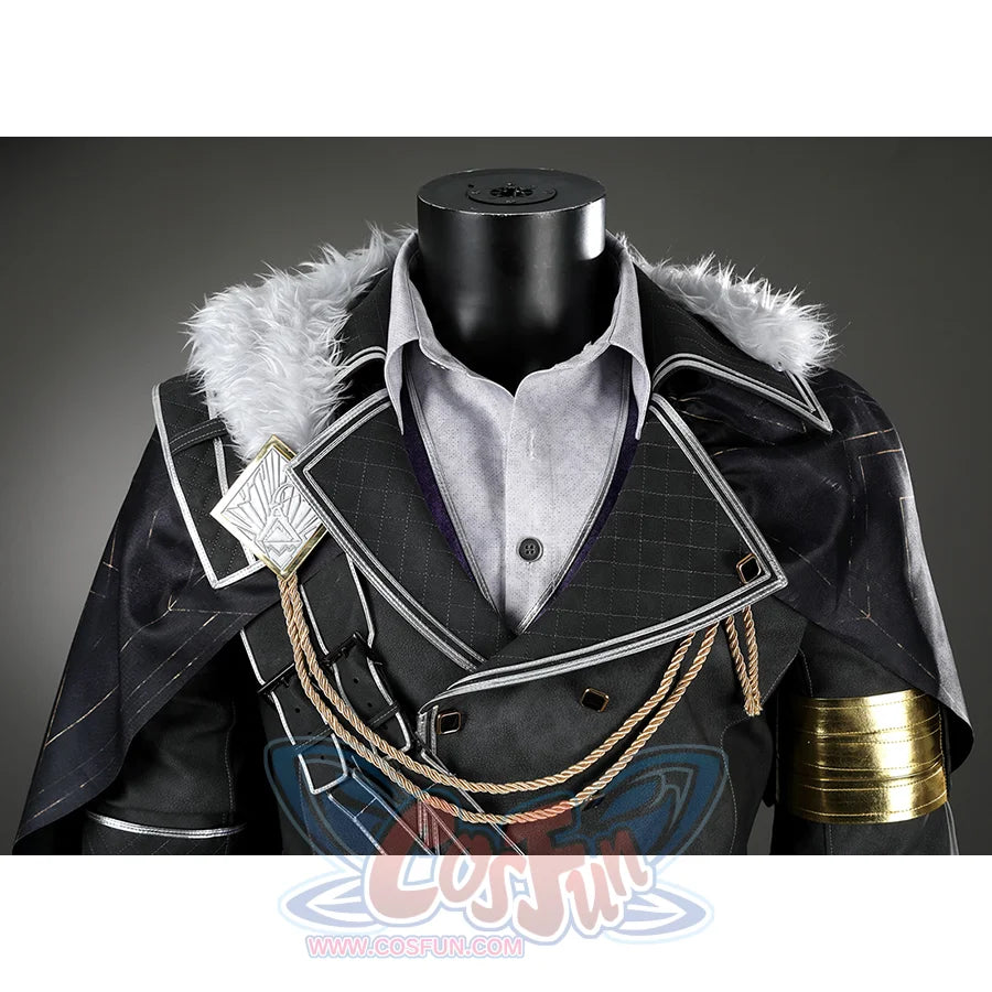 Clair Obscur: Expedition 33 Verso Cosplay Costume, close-up of upper body view, showing collar detail.