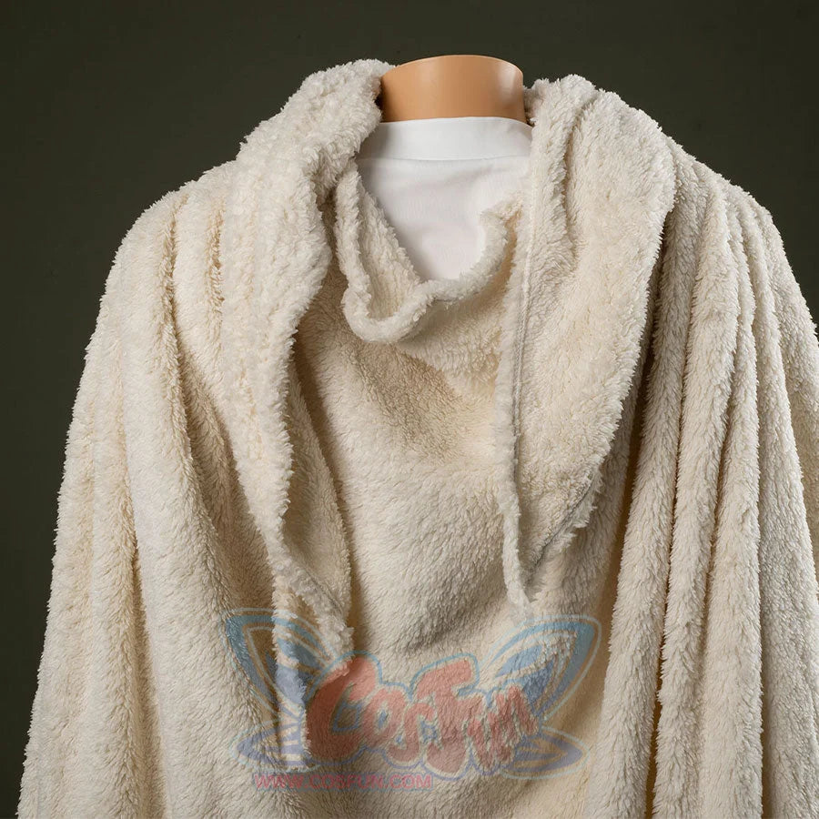 Close-up Padmé cosplay costume in white