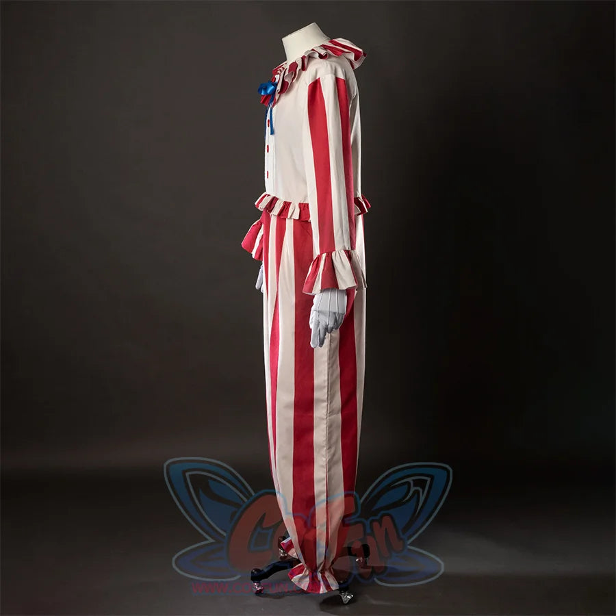 The side view about flando cosplay costume are brightly colored, the top part is beige, with red and beige striped ruffles on the collar, cuffs, and hem, the pants part are red and beige striped bloomers, there are a pair of white gloves.