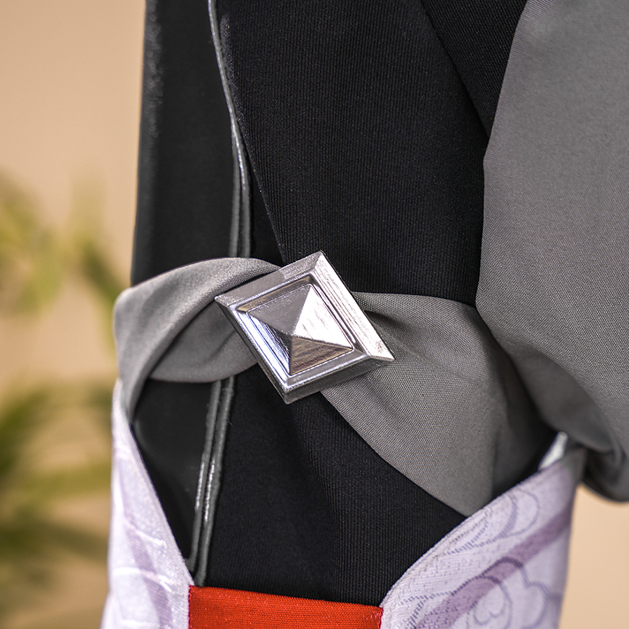 Dan Heng Permansor Terrae Cosplay Costume, gray cloth strap with silver decoration.