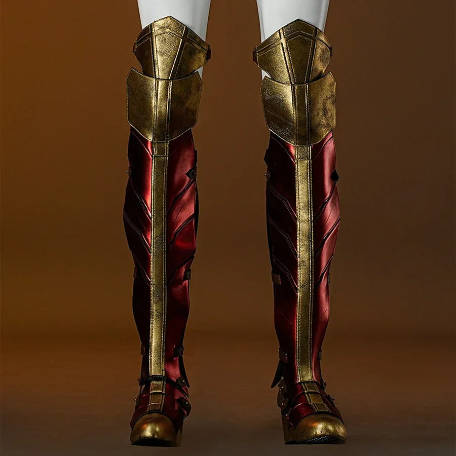 Diana Prince Cosplay Shoes, the shoes and shoes cover are mainly made of PU leather, with red and gold colors, and the shoes cover are very long, reaching the knees, and the overall look is like combat boots.