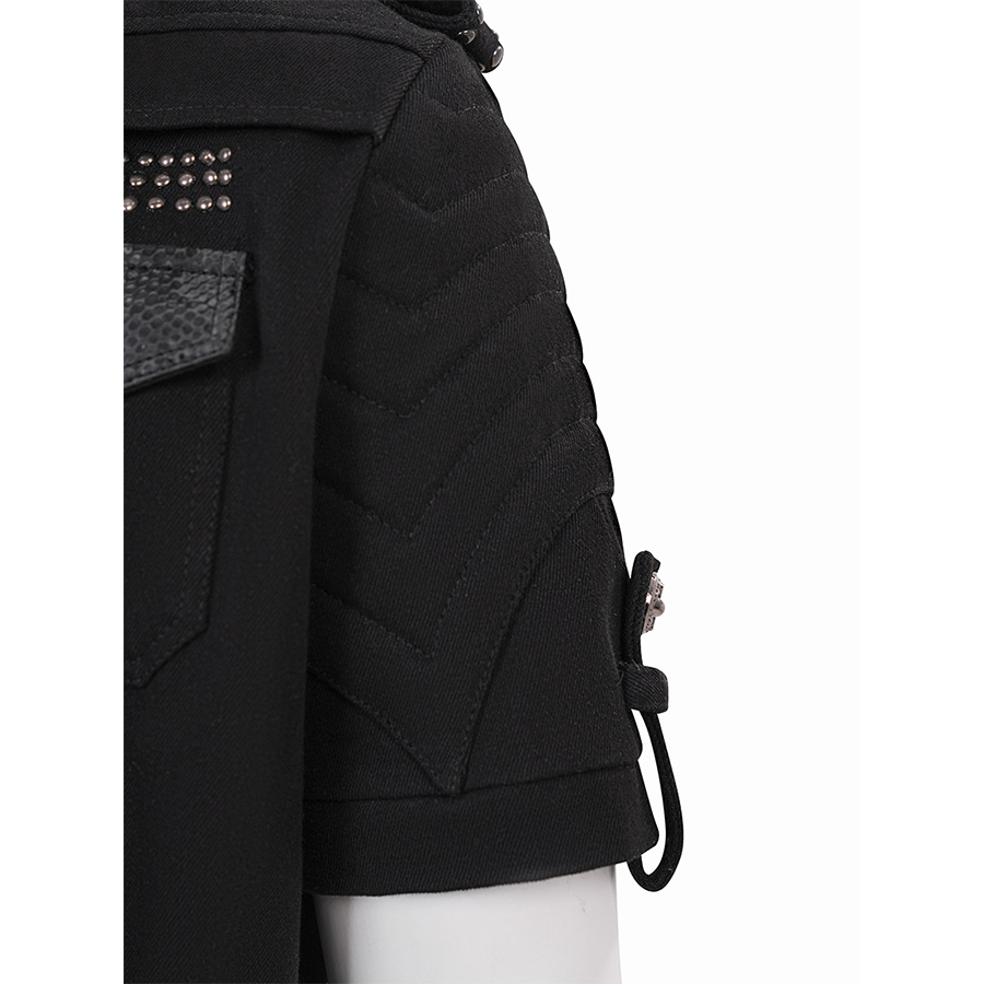 Final Fantasy XV Noctis Cosplay Costume Sleeves, the short-sleeved shirt features a textured design.