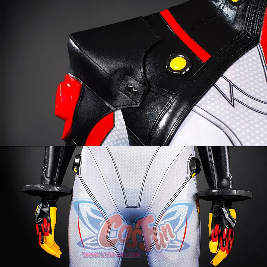 Full cosplay costume of Peni Parker, game cosplay, shoulder and gloves