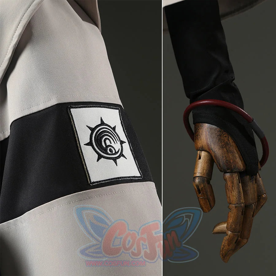 Zanka cosplay costume arm sleeve patch and brown hand glove accessories detail