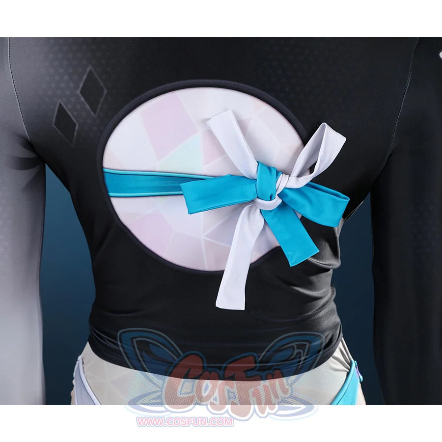 Game Rivals Luna Snow Cosplay Costume, the open back reveals the bow inside.