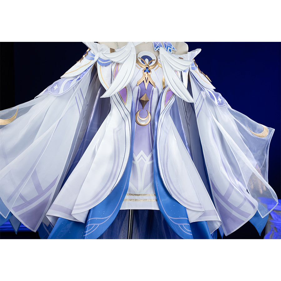 Front detail of Columbina cosplay costume showcasing flowing white and blue cape with gold accents