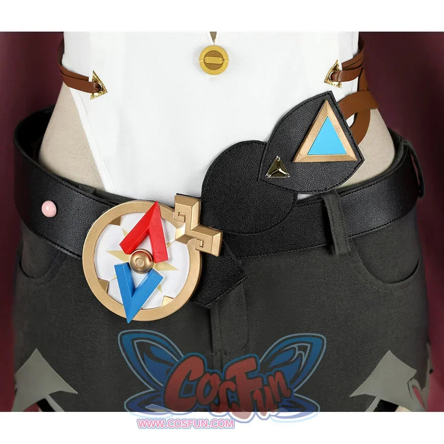 Genshin Impact Jahoda Cosplay Costume belt, showing compass-shaped decoration and brown traps