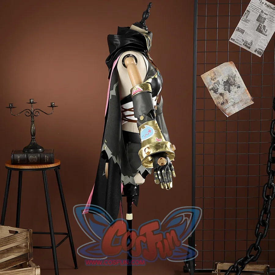 Genshin Impact Jahoda Cosplay Costume, grey, white and black outfit, showing rich detail