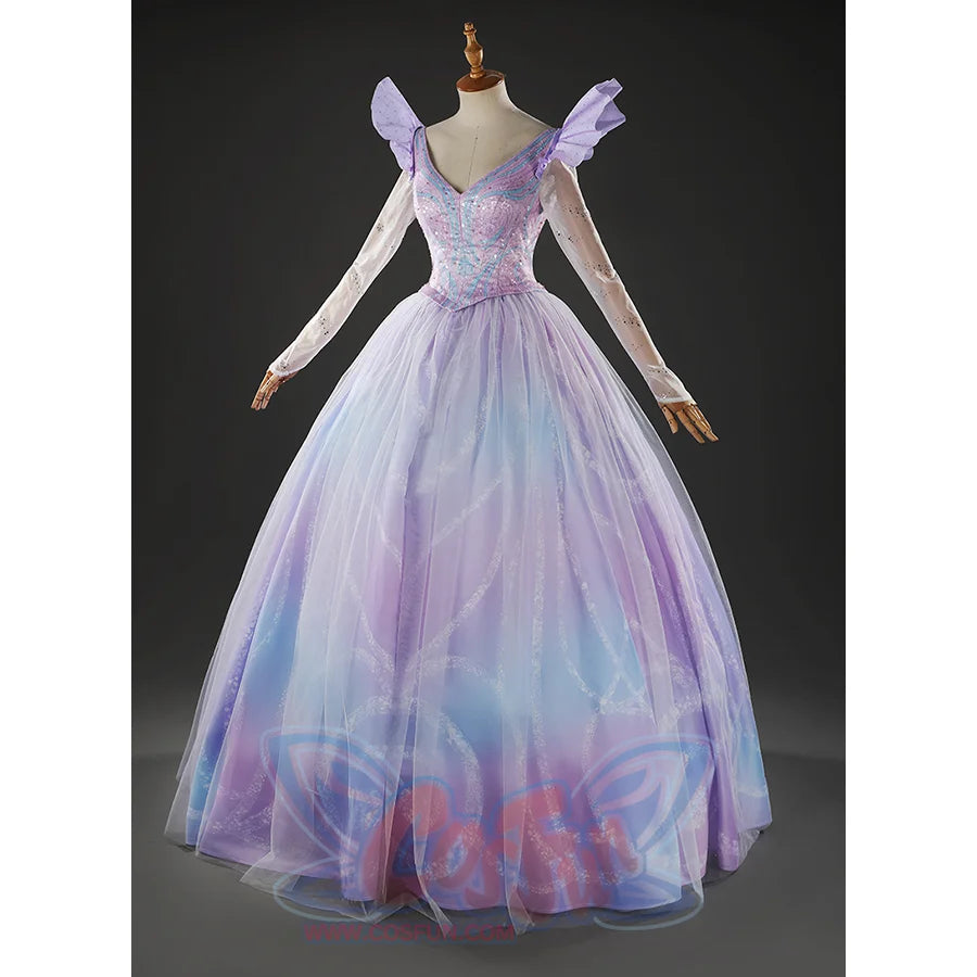 Glinda Cosplay Costume Premium Version, the shoulders feature exaggerated, detachable flutter sleeves.