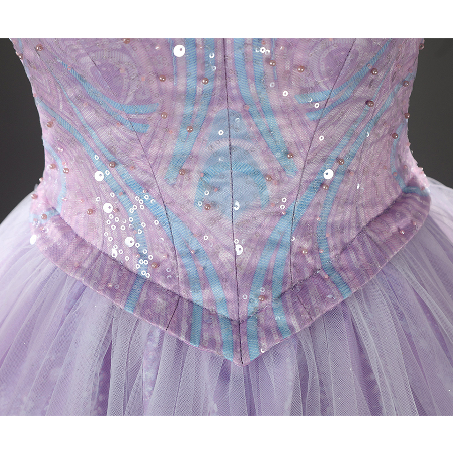 Glinda Cosplay Costume Premium Version, the waist profile showcases a cinched waist design.