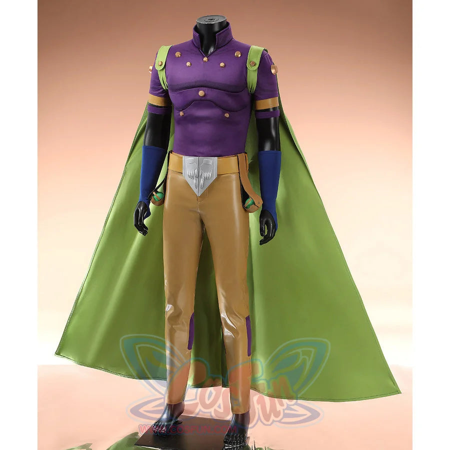 Anime Gyro Zeppeli cosplay belt anchors a gold shield buckle at the waist beneath a long green cape.