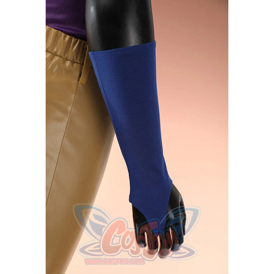 Gyro Zeppeli cosplay leg detail showing blue boot, black glove, and tan pants
