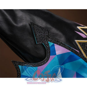Honkai: Star Rail Cerydra Cosplay accessories used Bat-shaped wings, edged with black fabric.