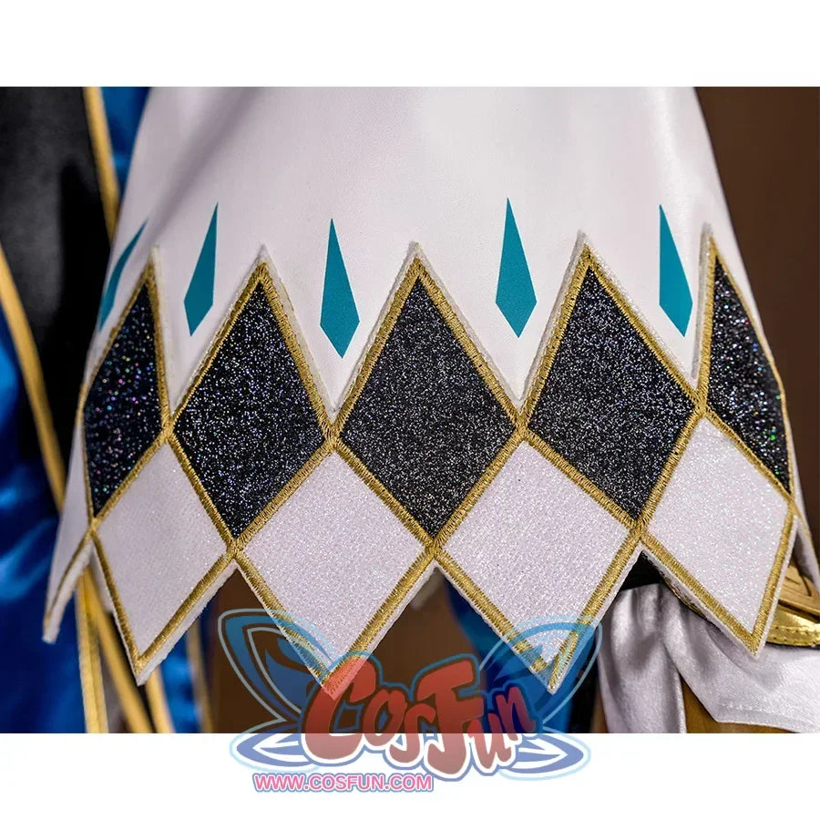Honkai: Star Rail Cerydra Cosplay Costume&#39;s sleeve cuffs are made of white cloth with diamond-shaped black and gold patterns.