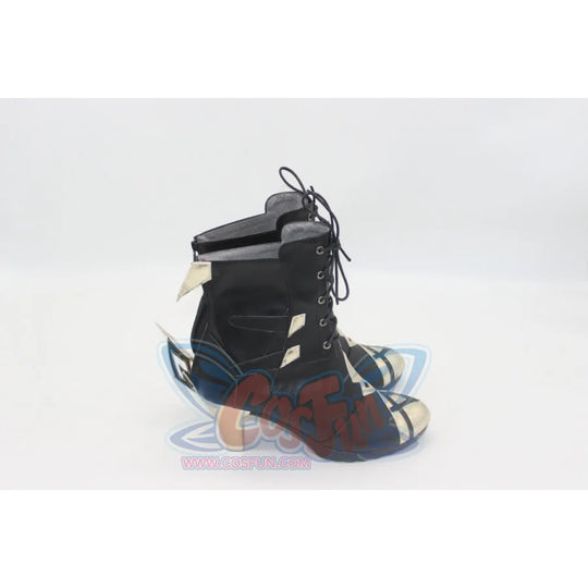 Genshin Impact Arlecchino The Knave cosplay boots high-top silhouette centers gold toe caps and heel spikes on a black shaft.