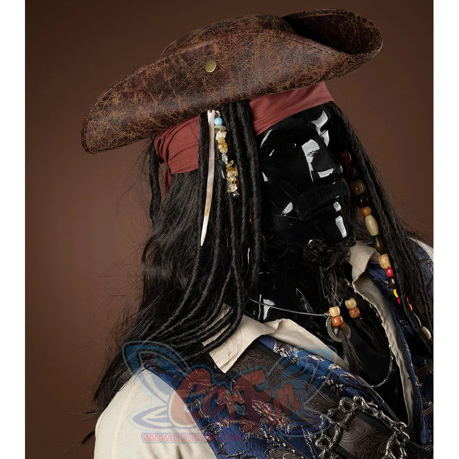Jack Sparrow Cosplay Costume hat&#39;s side view, it is a brown pirate hat, there are some accessories such as beads and feathers, wear a red kerchief.