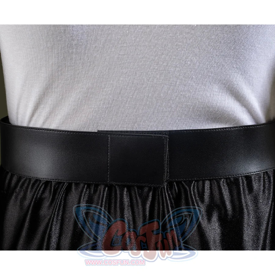 The Johnny Cage Cosplay belt is secured with Velcro on the back.