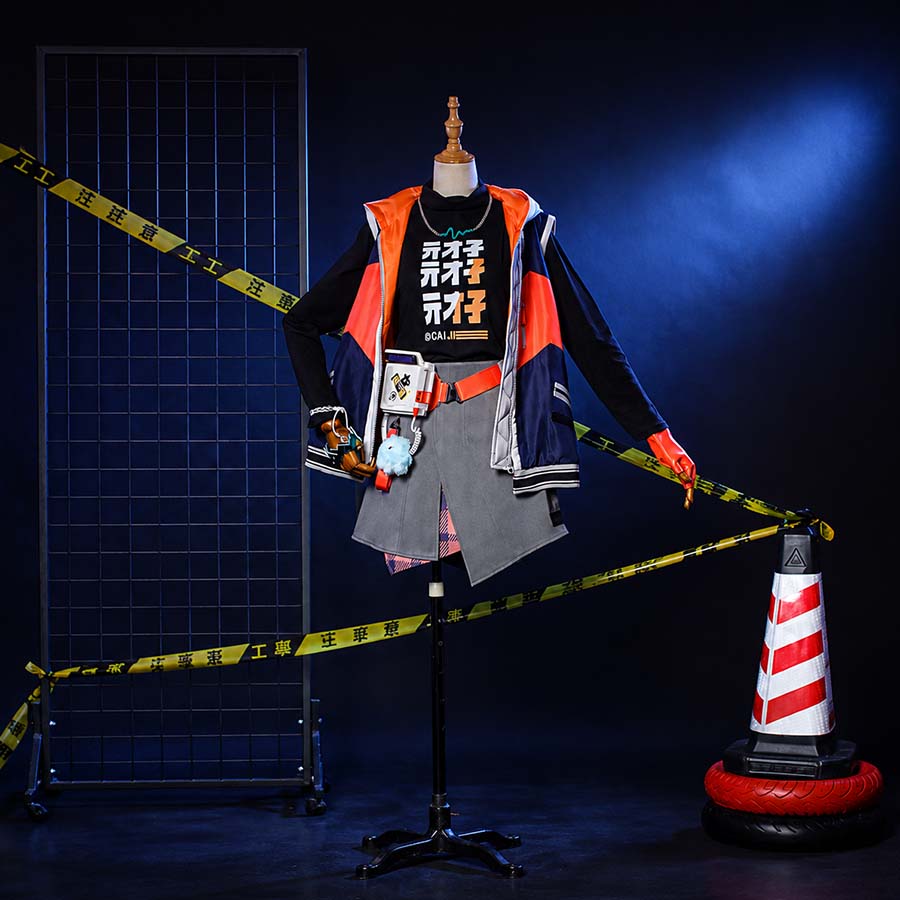 COSFUN Zenless Zone Zero Von Lycaon Belle cosplay costume layers panelled vest over graphic tee.