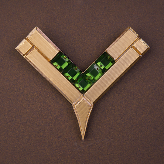 Genshin Impact Nefer Cosplay Costume back cape prop, mainly golden and green colors.