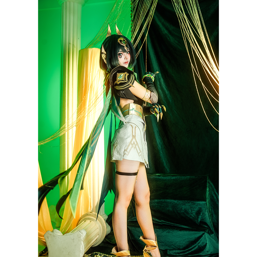 Genshin Impact Nefer Cosplay Costume, showing details of the shoulders and the side of the skirt