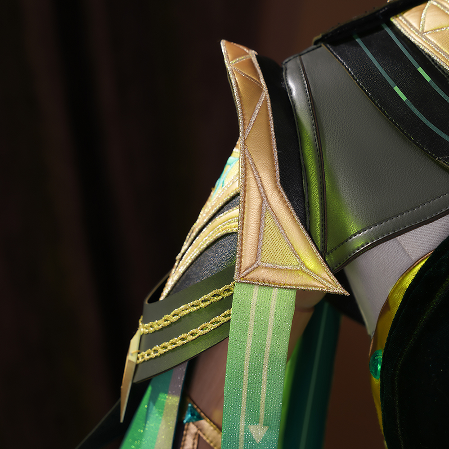Genshin Impact Nefer Cosplay Costume, there are gold 3D geometric decorations on both shoulders.