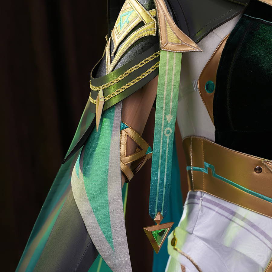 Nefer Cosplay Costume, the shoulders are decorated with green gradient ribbons.