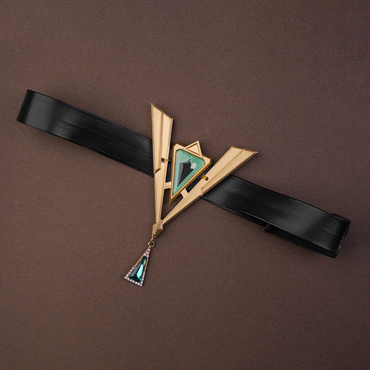 Genshin Impact Nefer Cosplay Thigh Ring, black PU leather with golden and green decoration.