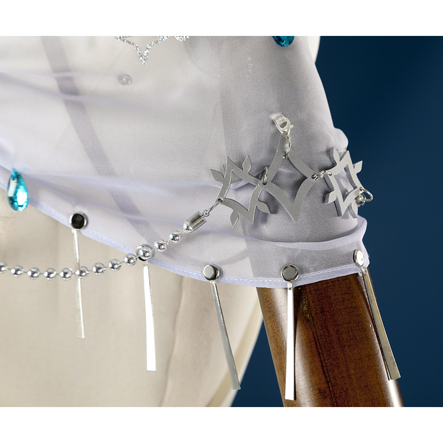 Nu: Carnival Edmond Cosplay Costume, there are hooks on the sides of the shoulders for hanging brooches.