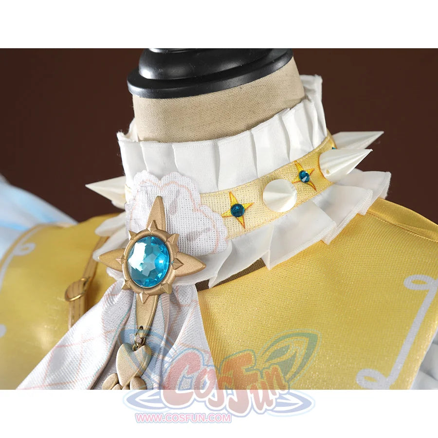 Nu: Carnival Garu Cosplay Costume, the neck ornament is white and decorated with wolf fang patterns.