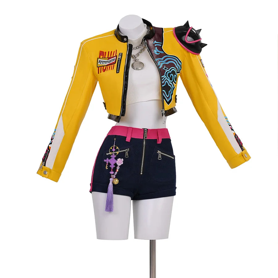 Rumi Cosplay Costume, yellow and black outfit with a lot of embroidery, overall effect.