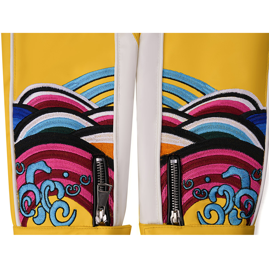 Rumi cosplay costume, the patterns on the left and right sides are symmetrical.