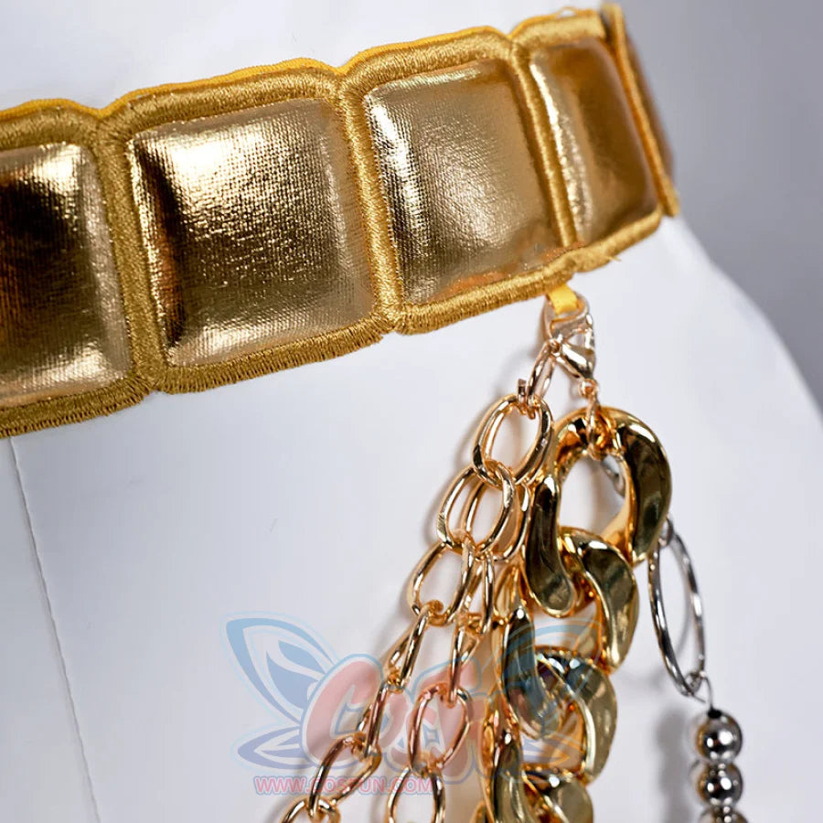 Focuses on the gold - padded belt and layered chains of Rumi’s costume, showcasing the bold and glamorous waist design.