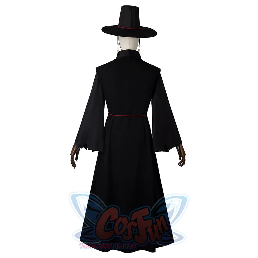 Saja Boys Cosplay Costume Outfit, the main body of the robe is black, with a red waist-cinching design, sleeves with rips,  the overall effect is solemn and intimidating.