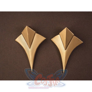 Sandrone cosplay costume gold skirt panel accessories, a pair of arrow-shaped gold pieces with raised pyramid center detail