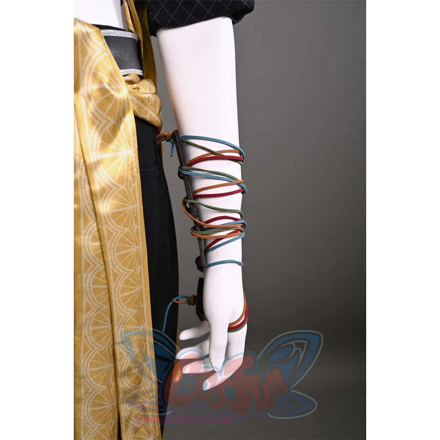 This close-up focuses on the colorful arm accessories on Sciel's cosplay costume, adding a unique and vibrant touch to the outfit.