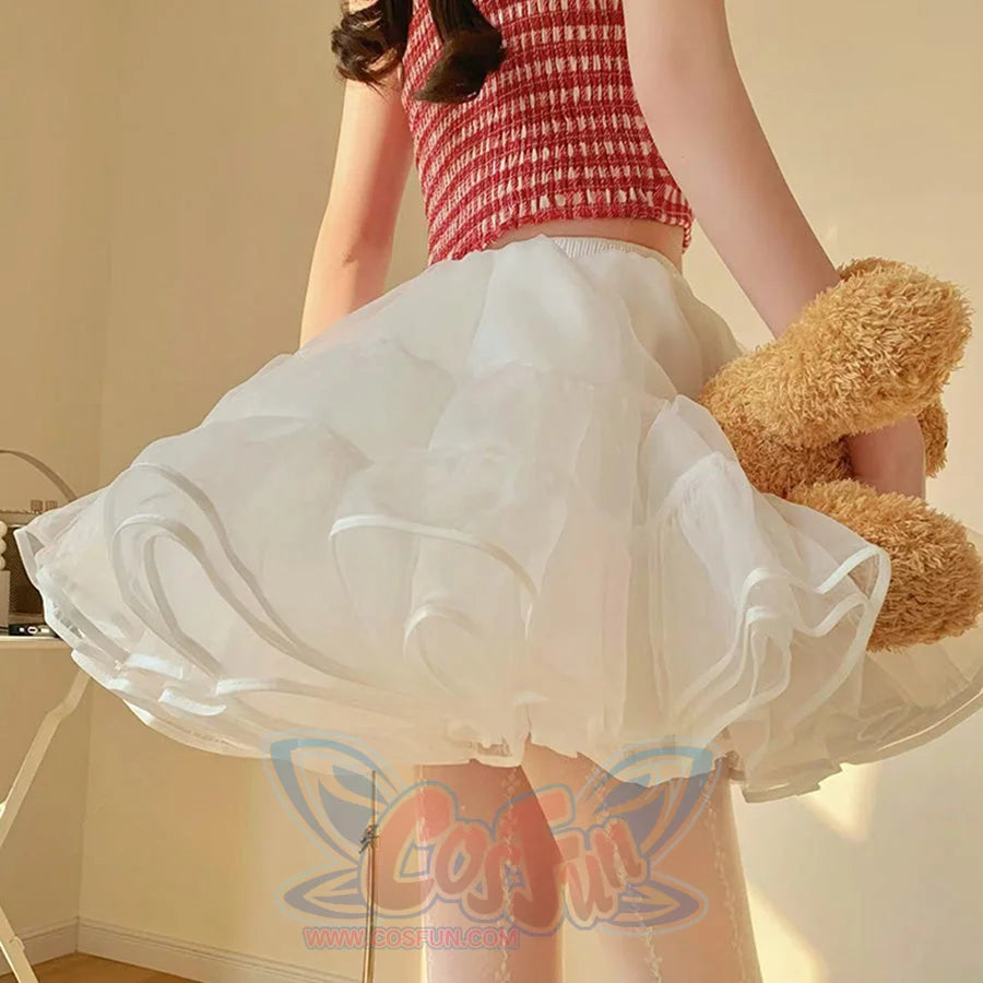 White petticoat: floral-patterned skirt