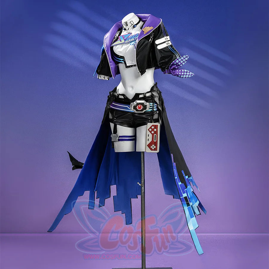 Silver Wolf cosplay costume upper body front view: black jacket, belt with power buckle, black shorts