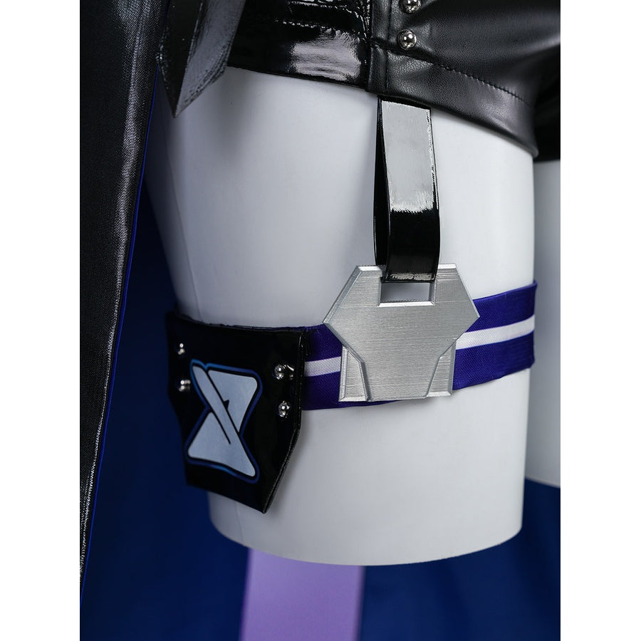 Silver Wolf cosplay thigh strap detail with silver hexagonal buckle and blue elastic band on leg