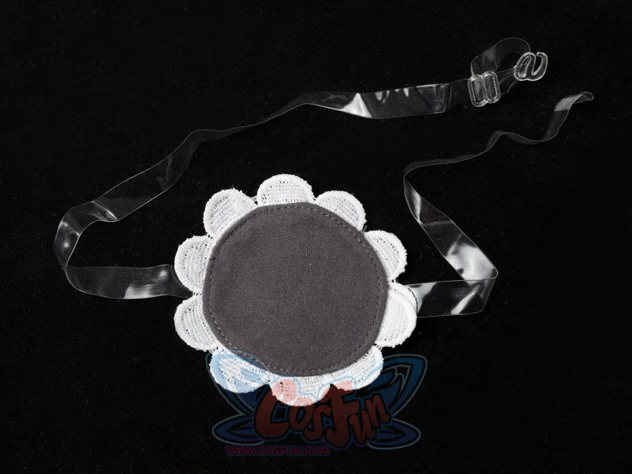 Starfire cosplay costume accessory, gray circular brooch with white scalloped lace edge on black velvet choker ribbon