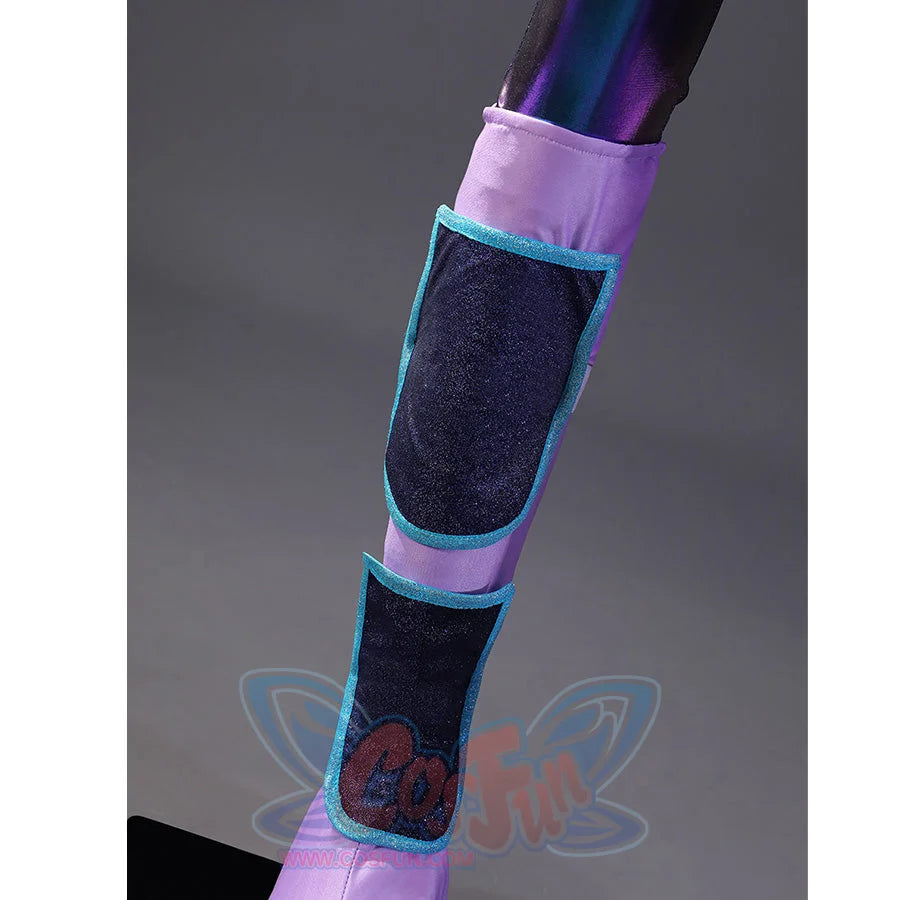 Tecna cosplay costume featuring detailed pants and shoe covers