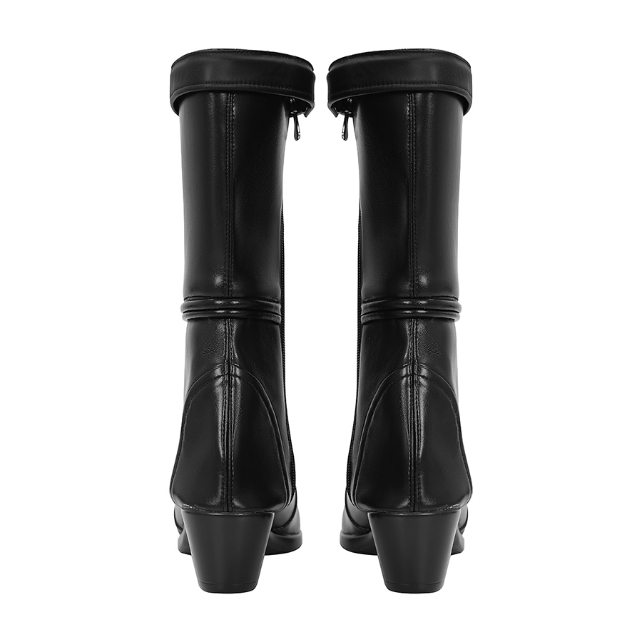 The Fantastic Four: First Steps Invisible Woman Susan Storm Cosplay boots'front view, made by PU leather, high-top shoes, There is a zipper on the inside of the shoe.