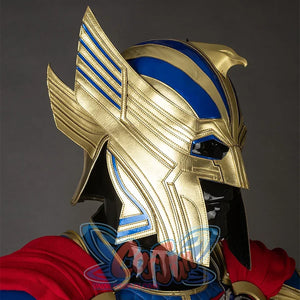 Thor: Love and Thunder Cosplay costume 's design of the helmet is full of elements of ancient warriors, there are many smooth metallic texture and feathered decoration.