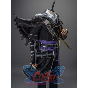 Side perspective of Verso’s cosplay costume, showcasing the black tunic’s layered design, purple sash, and arm accessories.