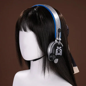 The Buling's cosplay Headphones have silver decorative stripes on the outside and blue on the inside, the earphones are adjustable on both sides, the earmuffs are round and have a futuristic pattern.