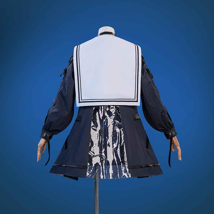 Wuthering Waves Chisaki Cosplay Costume, the jacket has a transparent layer on the back, a large white square scarf.