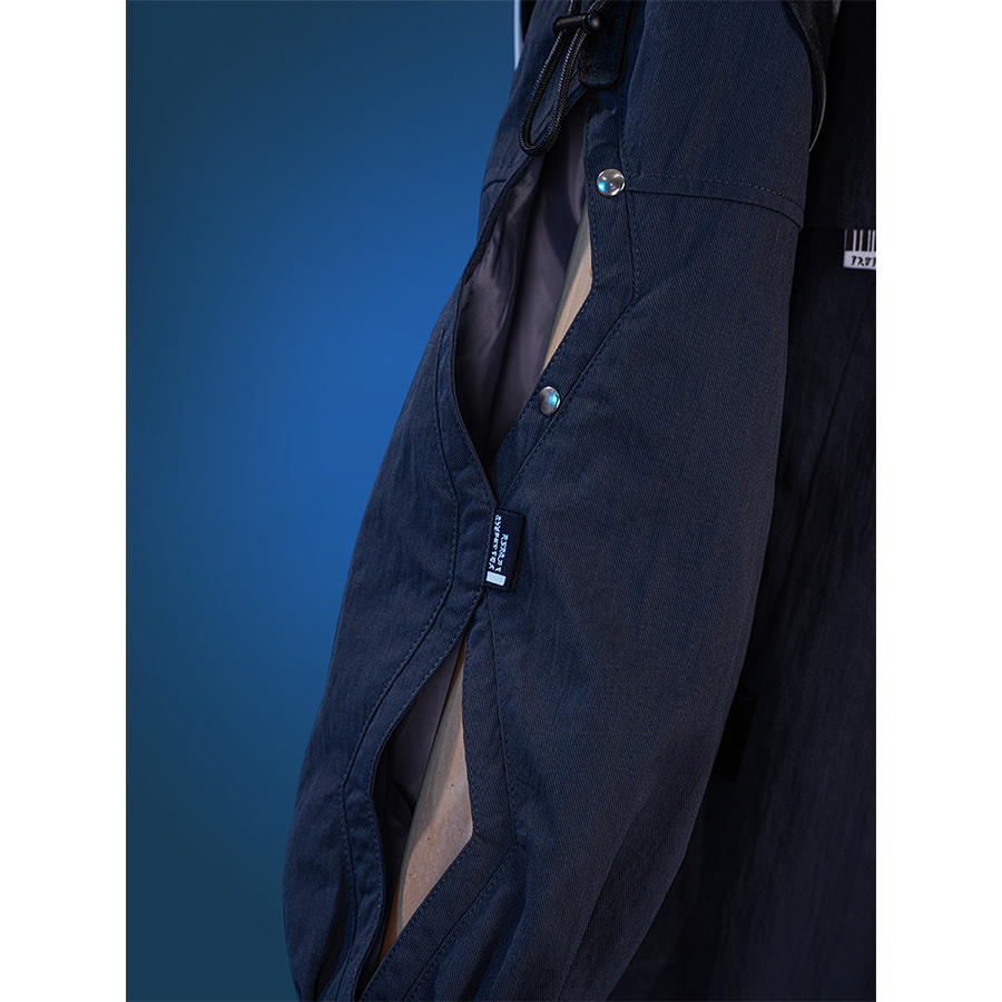 Wuthering Waves Chisaki Cosplay Costume, the sleeves have some openwork sections.