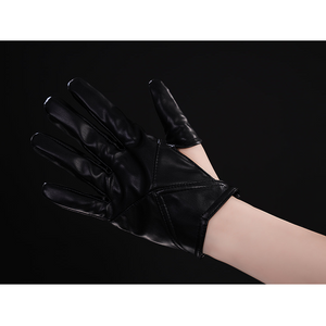 Wuthering Waves Gabrielle Cosplay Costume, black PU leather gloves.