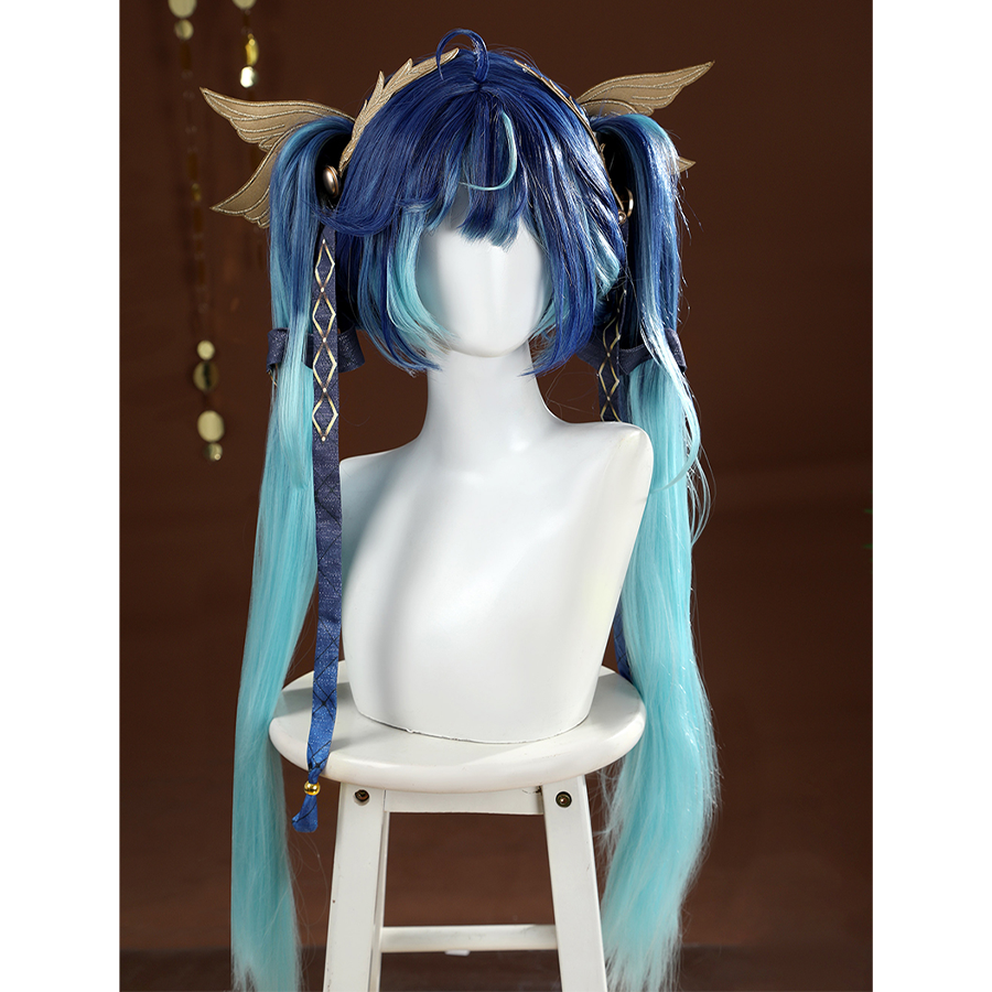 Wuthering Waves Yuno Cosplay Costume, gold winged headdwear and dark blue headband.